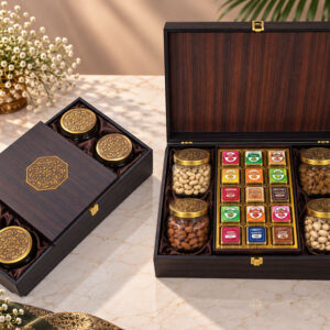 4+15 Premium Dry Fruit & Mithai Gift Box