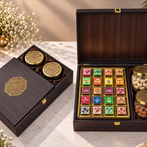 2+20 Premium Dry Fruit & Mithai Gift Box